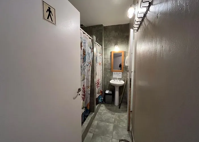 Salta hotels near Projeto Coral Vivo